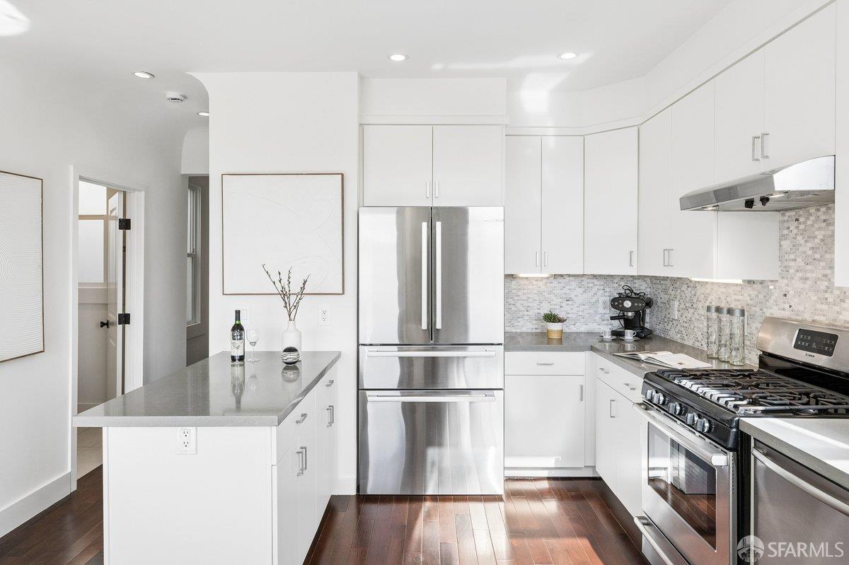 Photo #17: 426108884 Listing: Photo #17