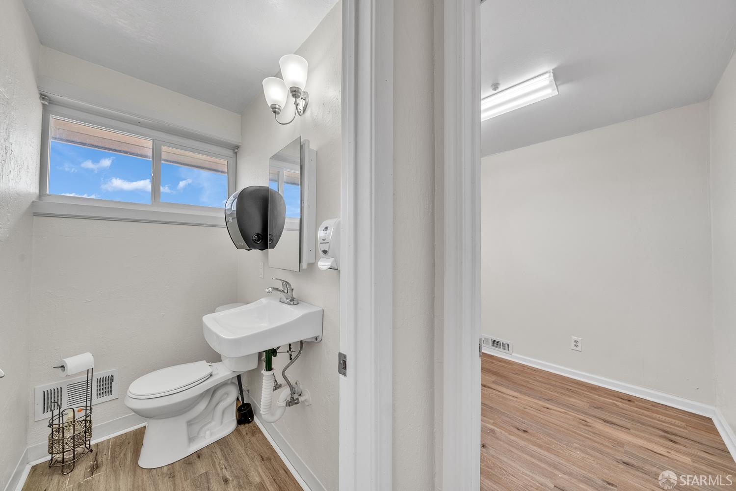 Detail Gallery Image 38 of 43 For 2820 Broadmoor Ave, Concord,  CA 94520 - – Beds | – Baths