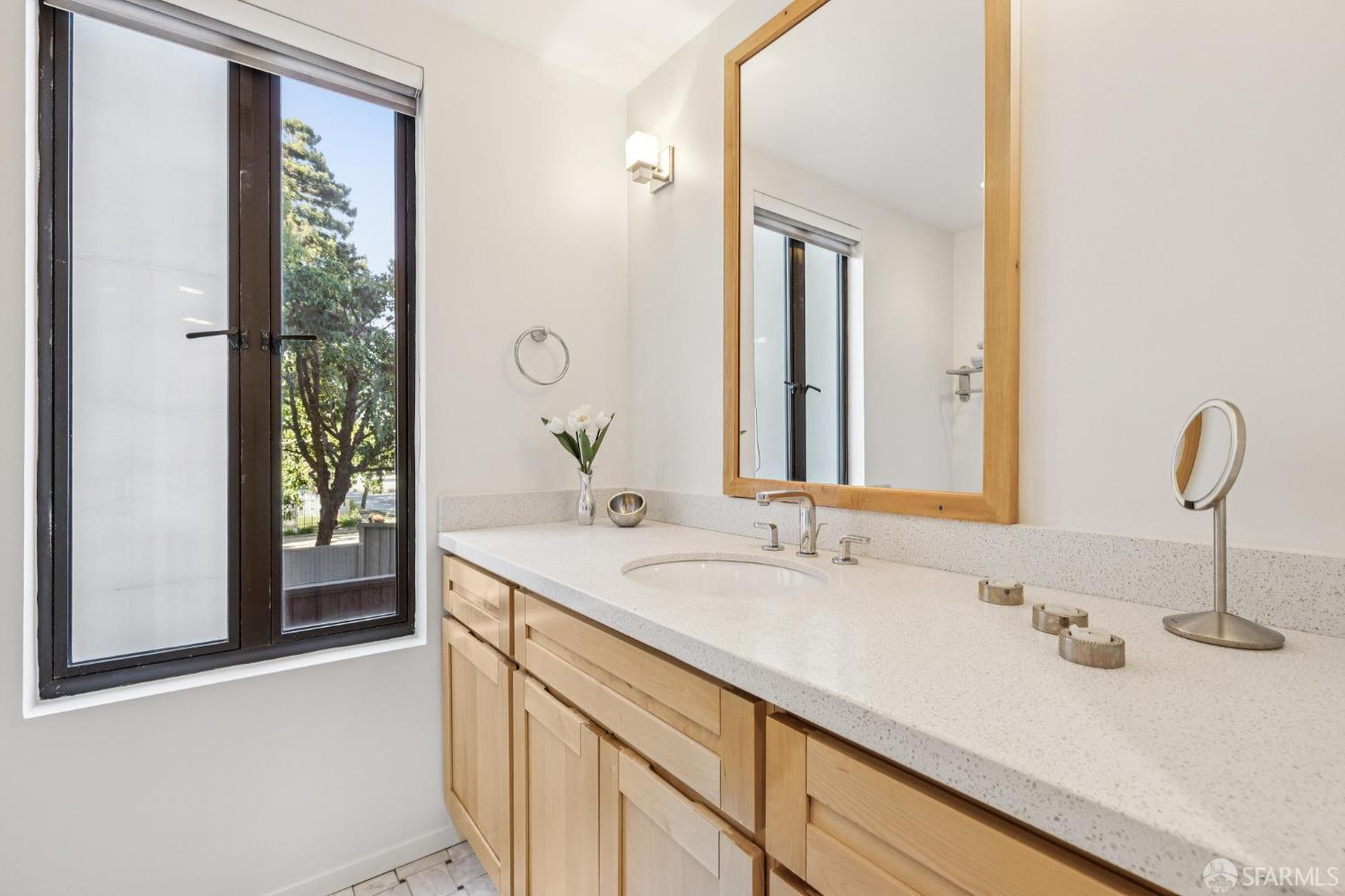 Photo #39: 426120491 Listing: Photo #39