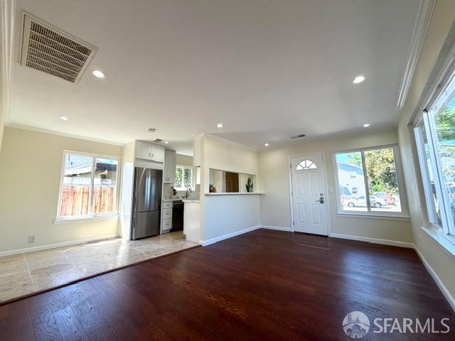 Detail Gallery Image 16 of 23 For 590 Hurlingame Ave, Redwood City,  CA 94063 - 2 Beds | 1 Baths