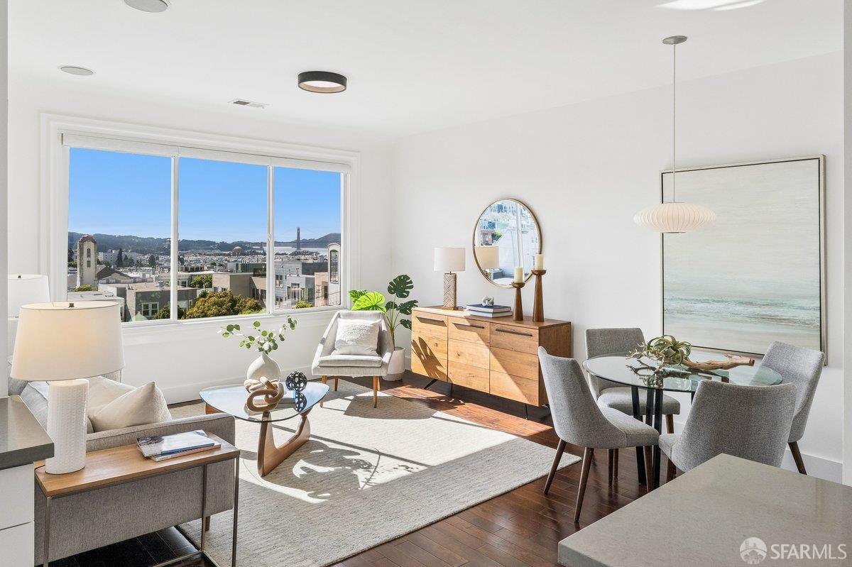 Photo #3: 426108884 Listing: Photo #3