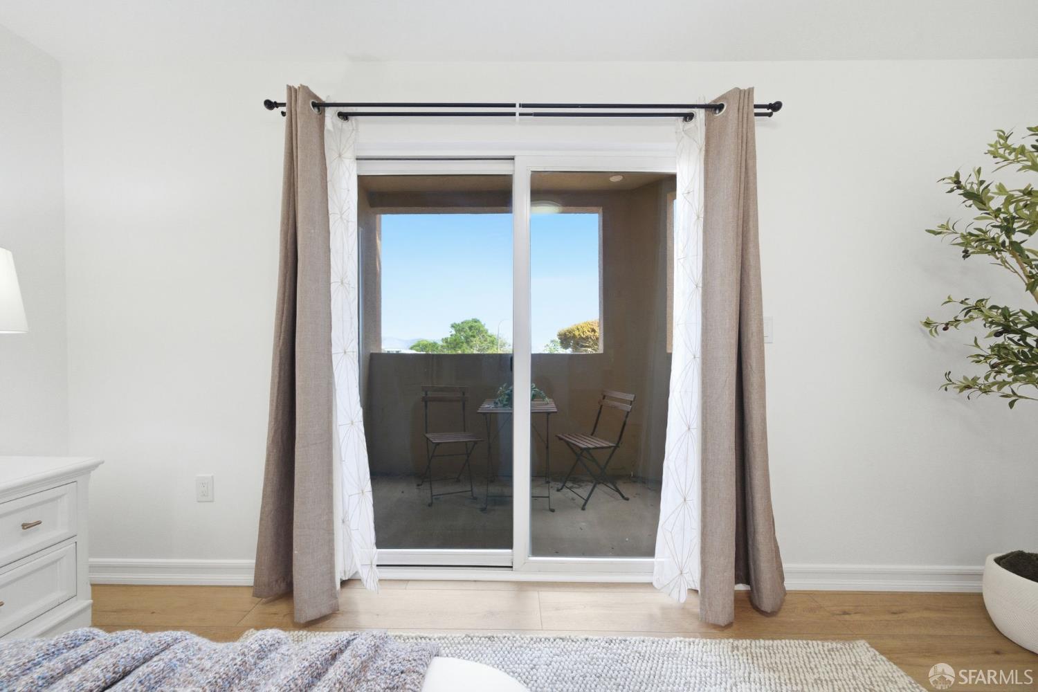 Detail Gallery Image 20 of 41 For 3721 Carter Dr #1101,  South San Francisco,  CA 94080 - 2 Beds | 2 Baths