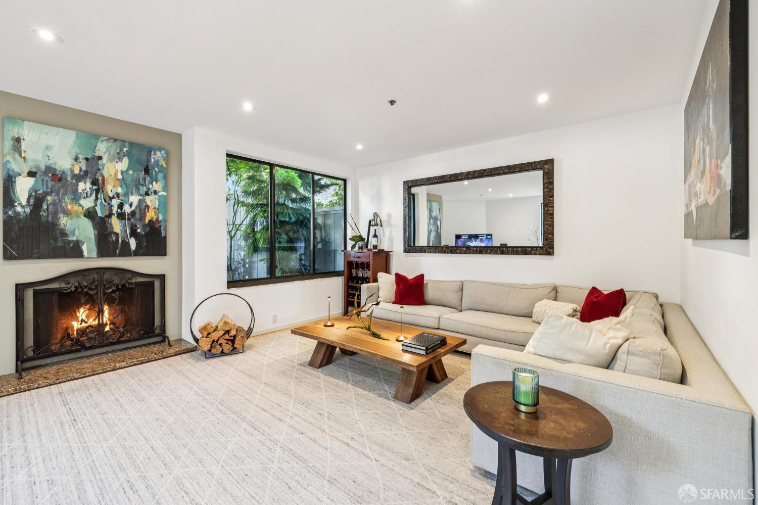 Photo #6: 426120491 Listing: Photo #6