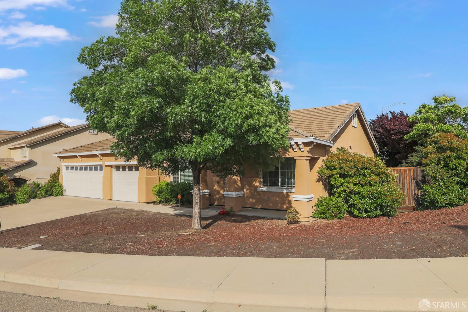 Detail Gallery Image 2 of 35 For 3801 Pintail Dr, Antioch,  CA 94509 - 4 Beds | 2 Baths