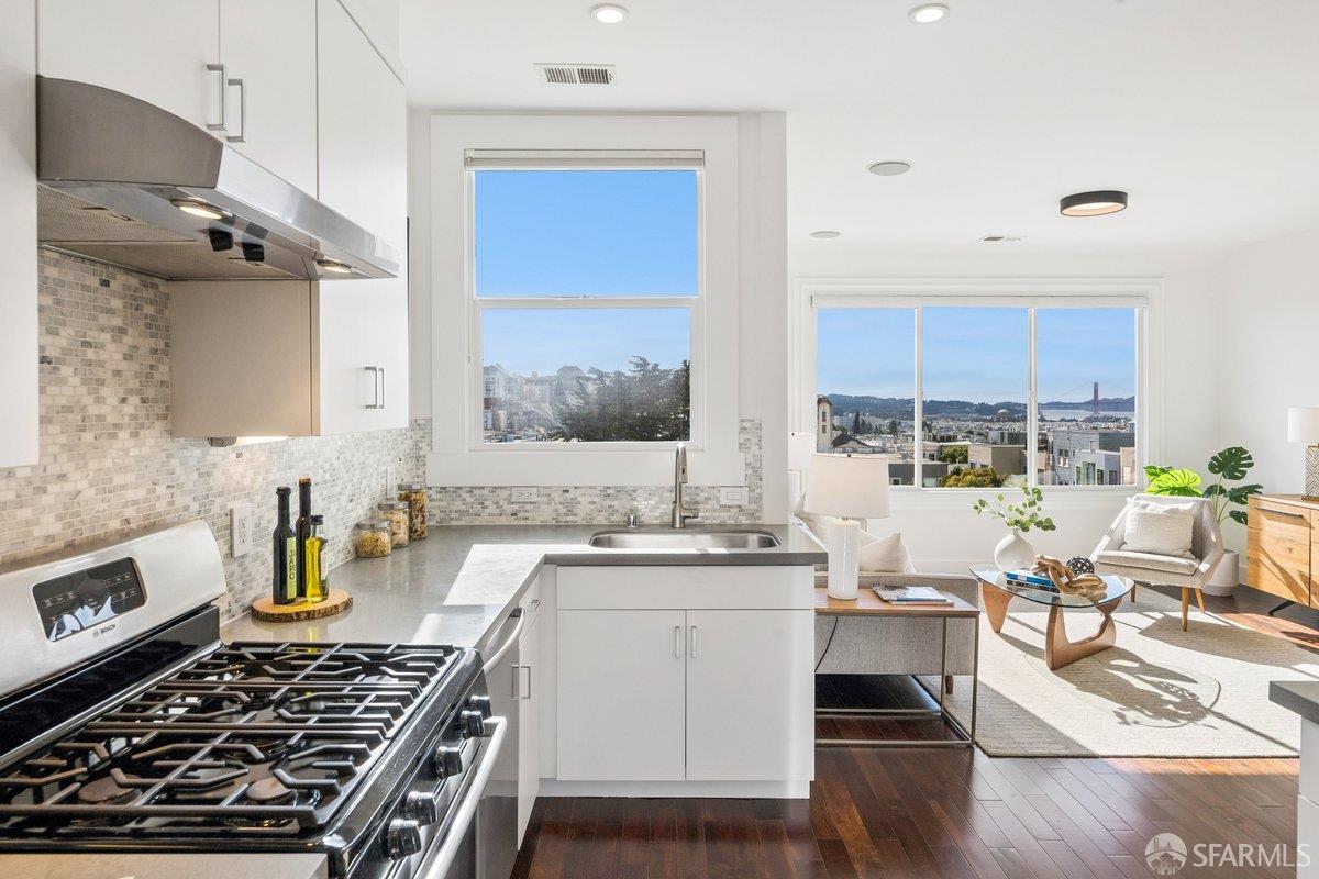 Photo #19: 426108884 Listing: Photo #19