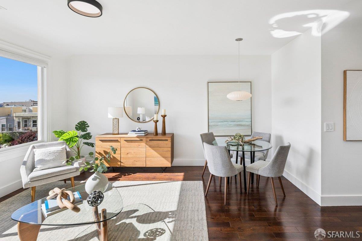 Photo #6: 426108884 Listing: Photo #6