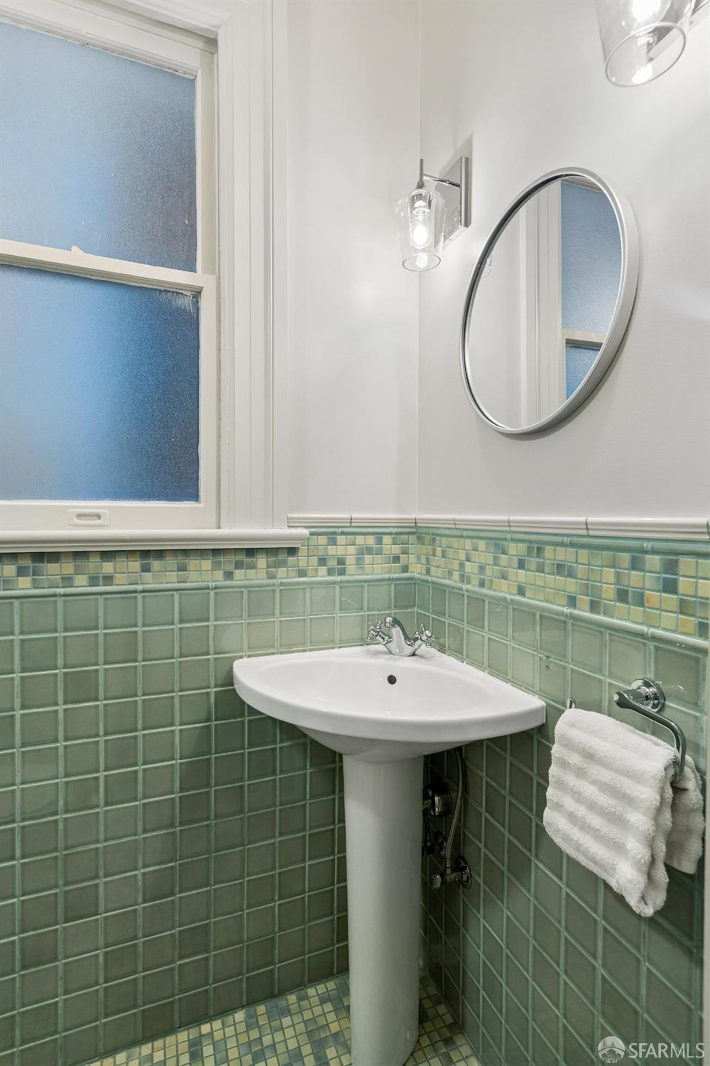 Photo #16: 426102779 Listing: Photo #16