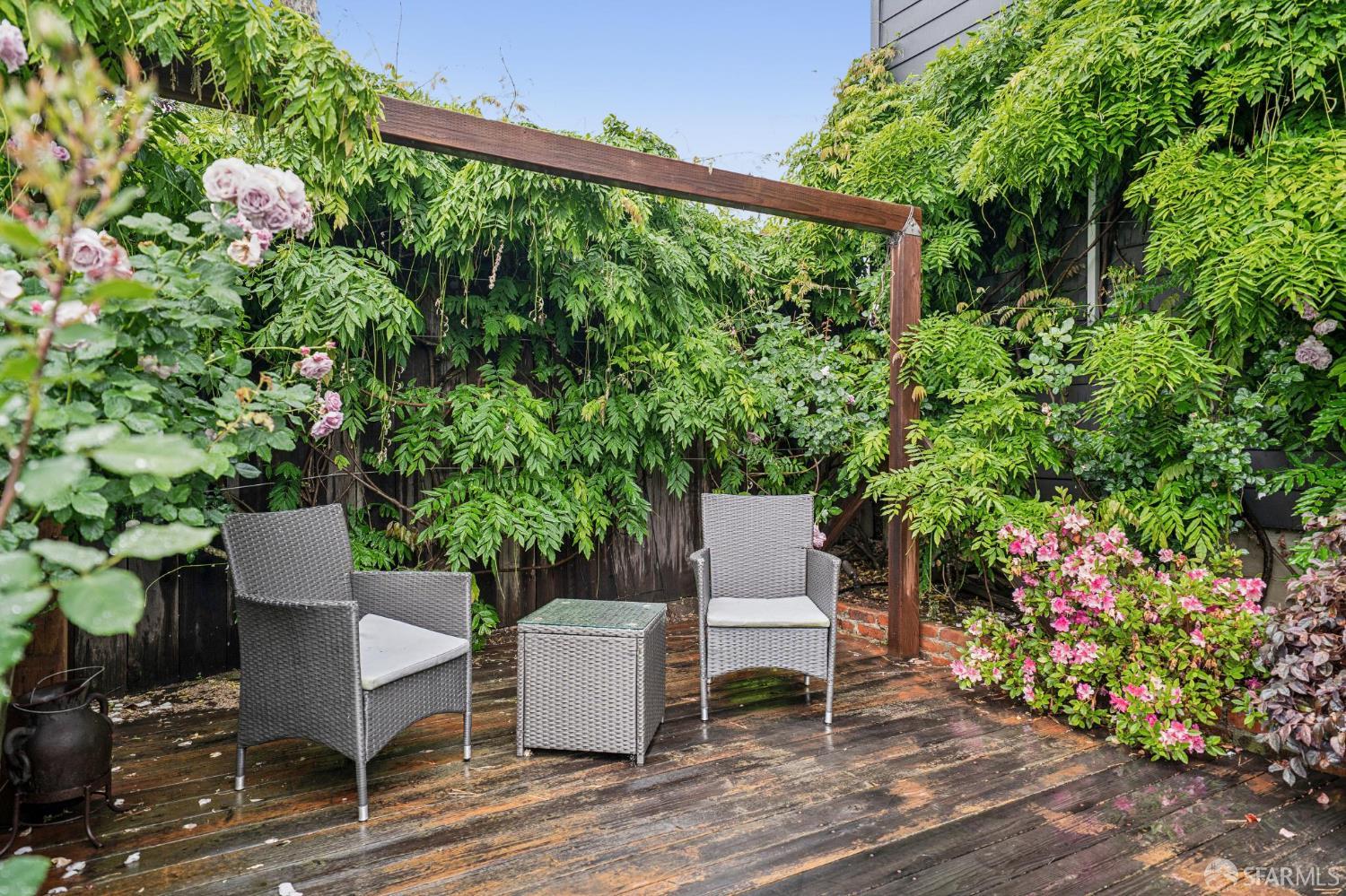 748-750 Elizabeth, San Francisco, CA, 94114