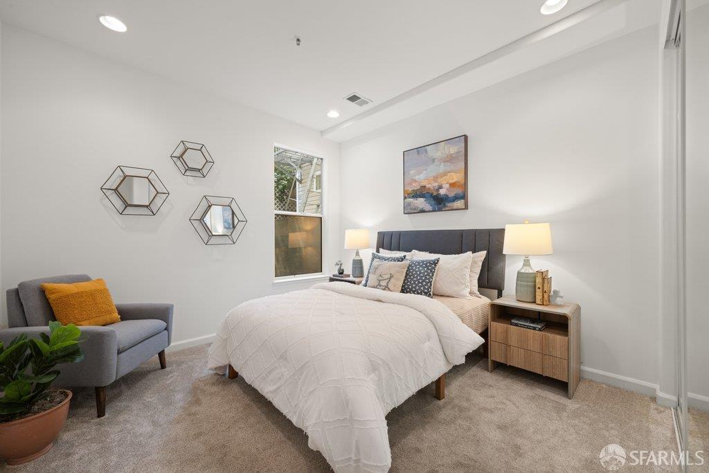 Photo #8: 426120445 Listing: Photo #8