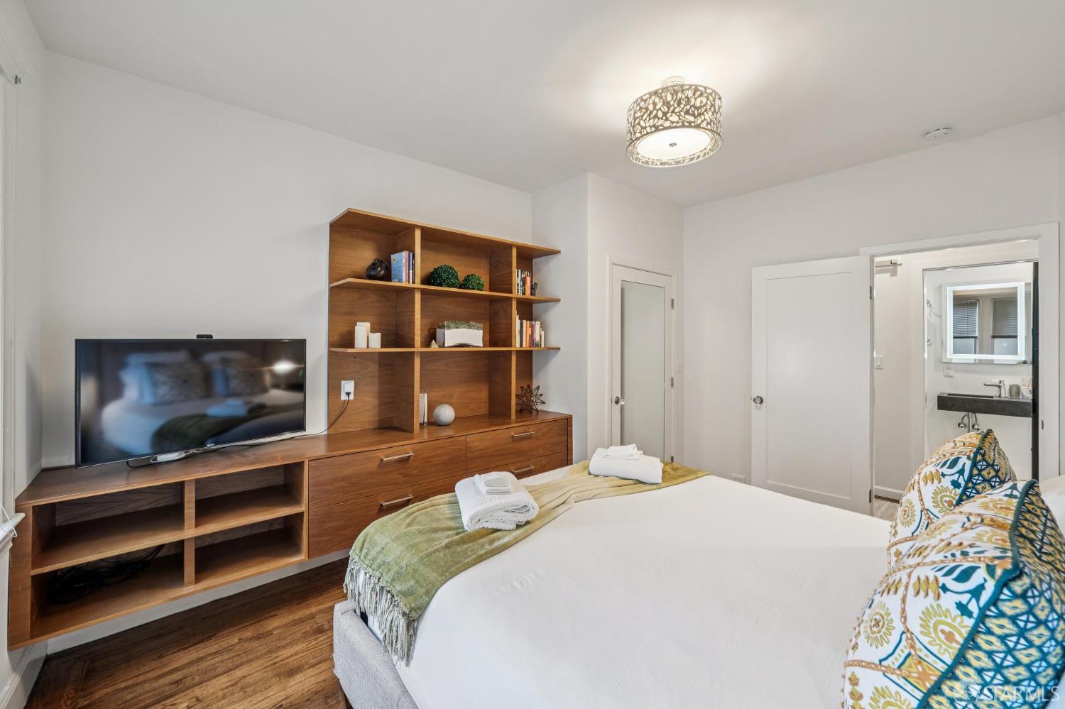 748-750 Elizabeth, San Francisco, CA, 94114