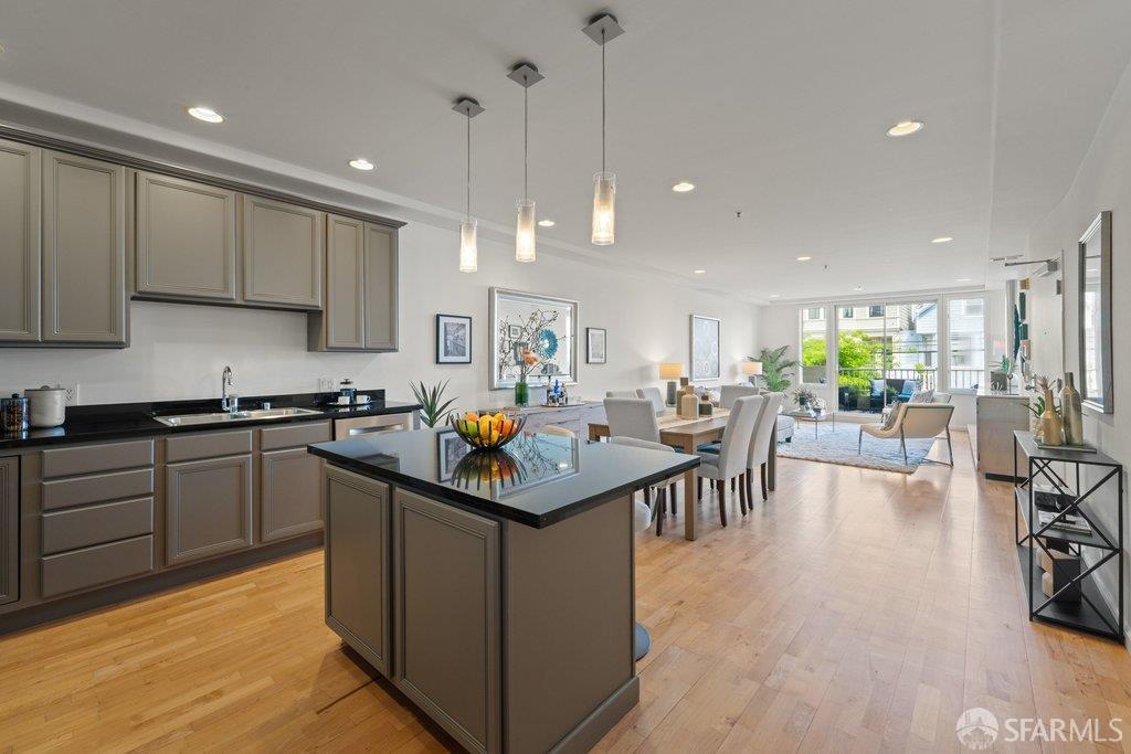 Photo #2: 426120445 Listing: Photo #2