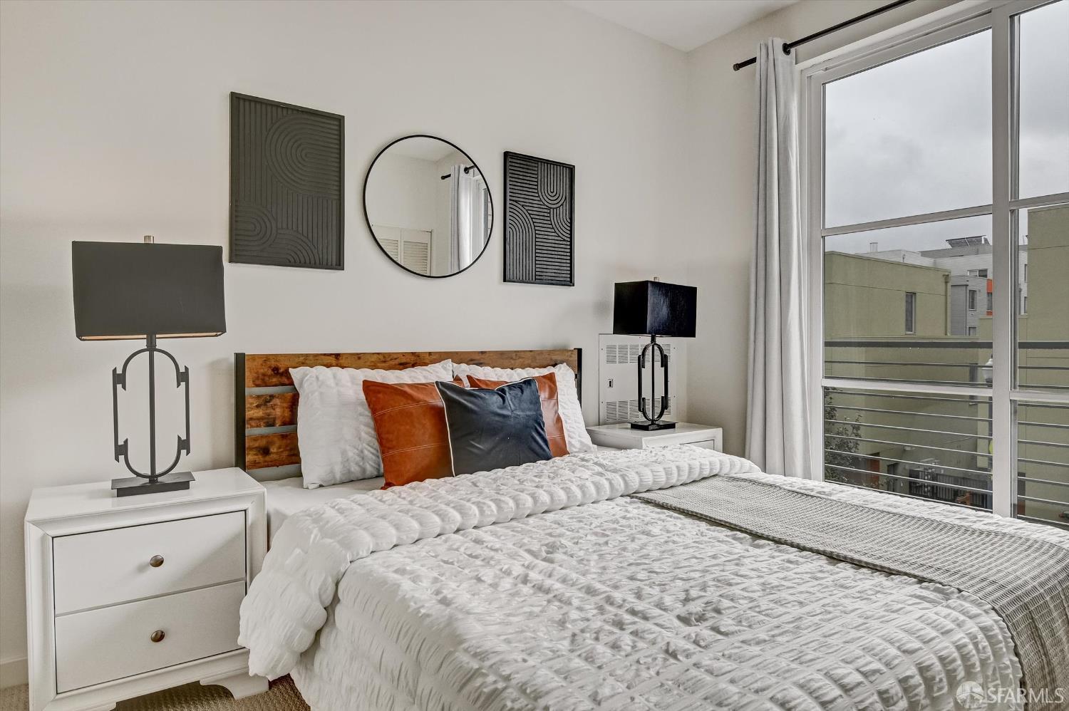 Photo #17: 426120600 Listing: Photo #17