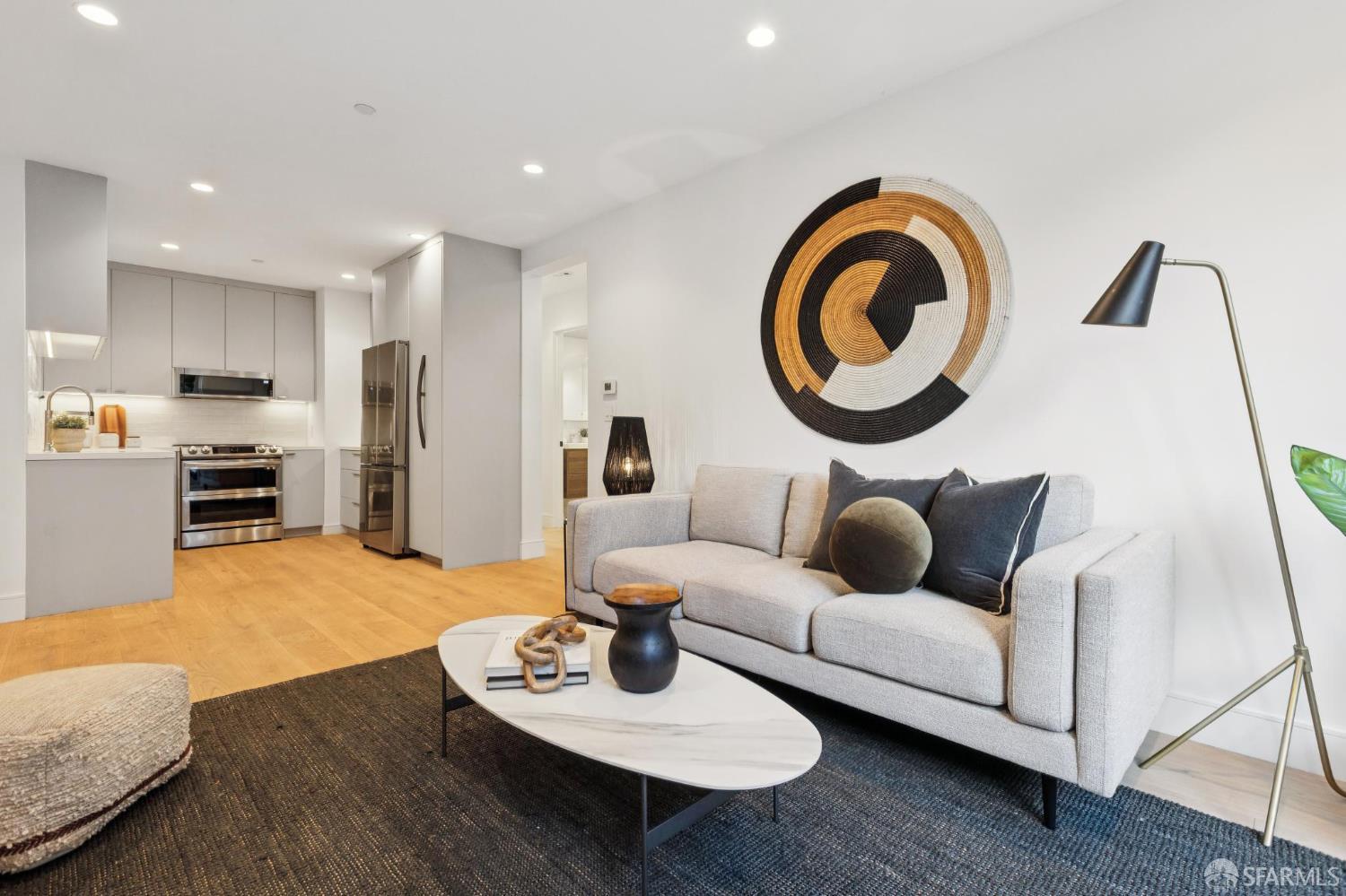 Photo #6: 426121073 Listing: Photo #6