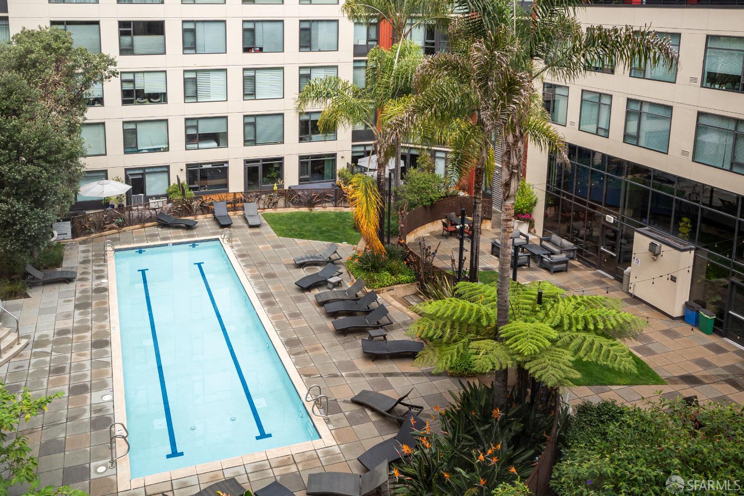 Photo #17: 426121120 Listing: Photo #17