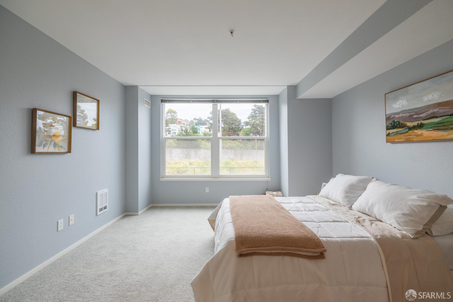 Photo #15: 426114992 Listing: Photo #15