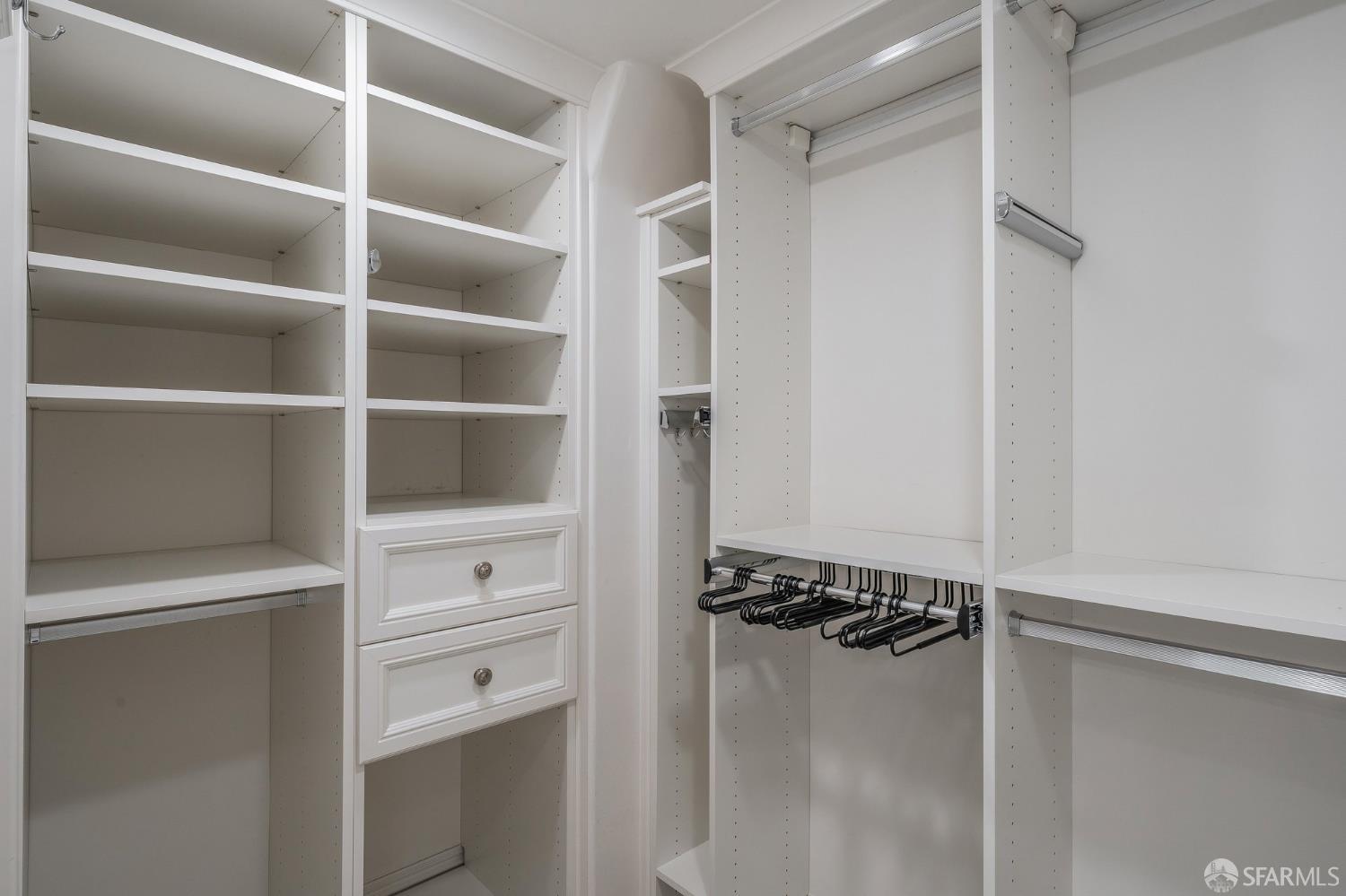 Photo #36: 426101912 Listing: Photo #36