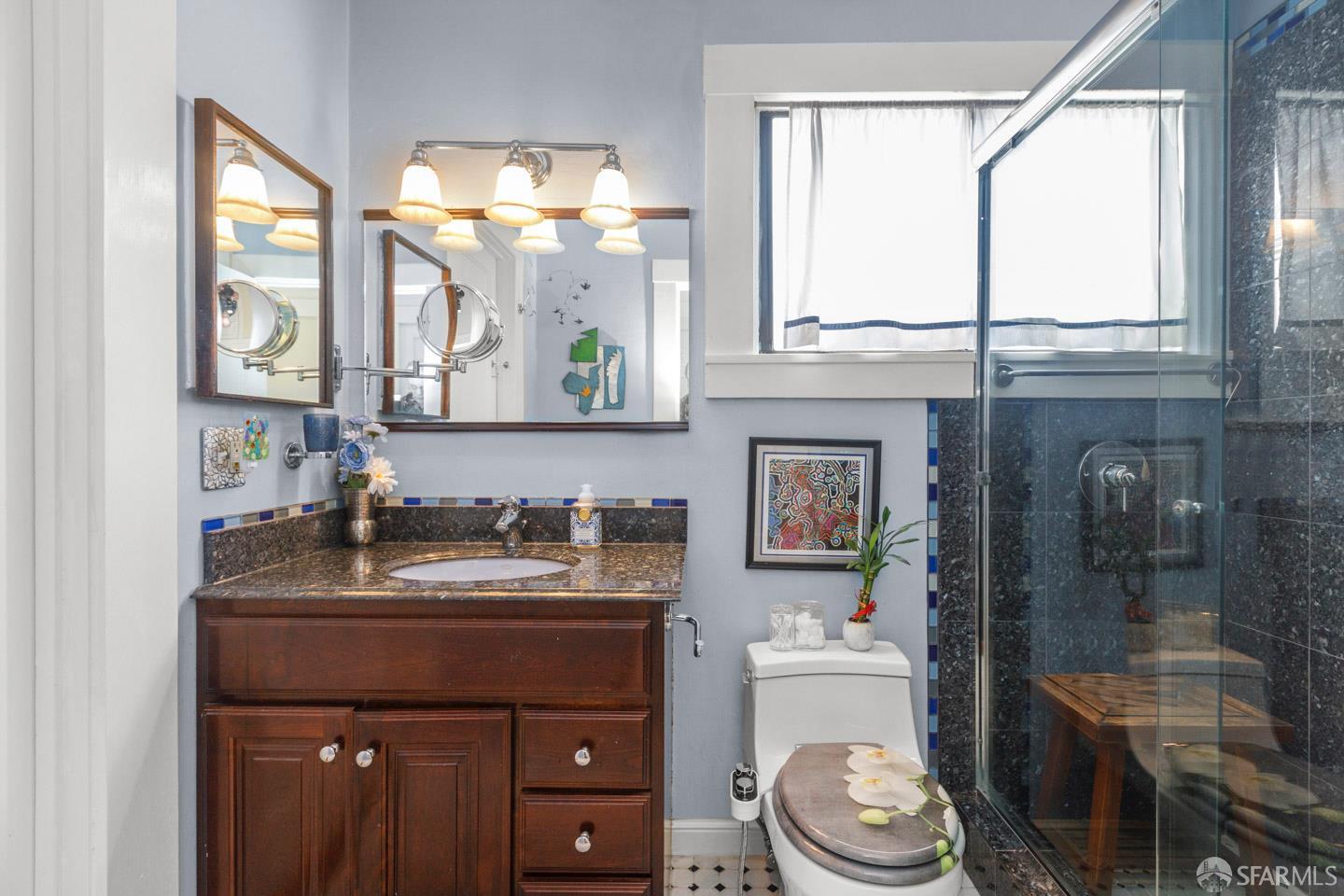 918 Clayton, San Francisco, CA, 94117