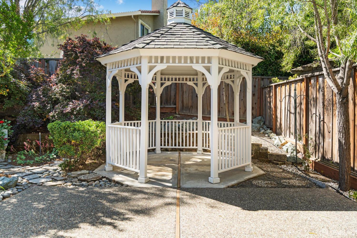 Detail Gallery Image 50 of 54 For 1122 Kendal Ct, San Jose,  CA 95120 - 4 Beds | 2/1 Baths