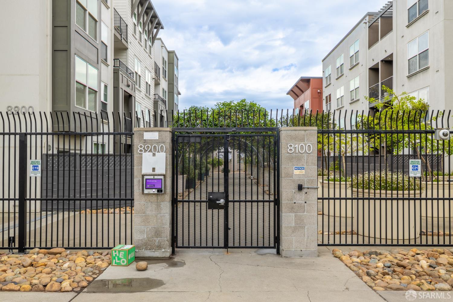 Photo #23: 426114992 Listing: Photo #23