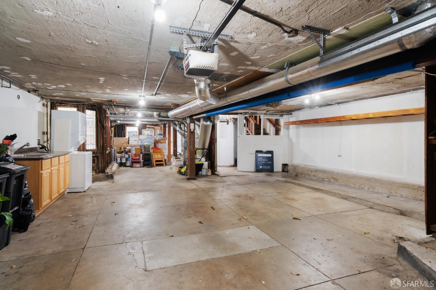 Photo #23: 426111079 Listing: Photo #23