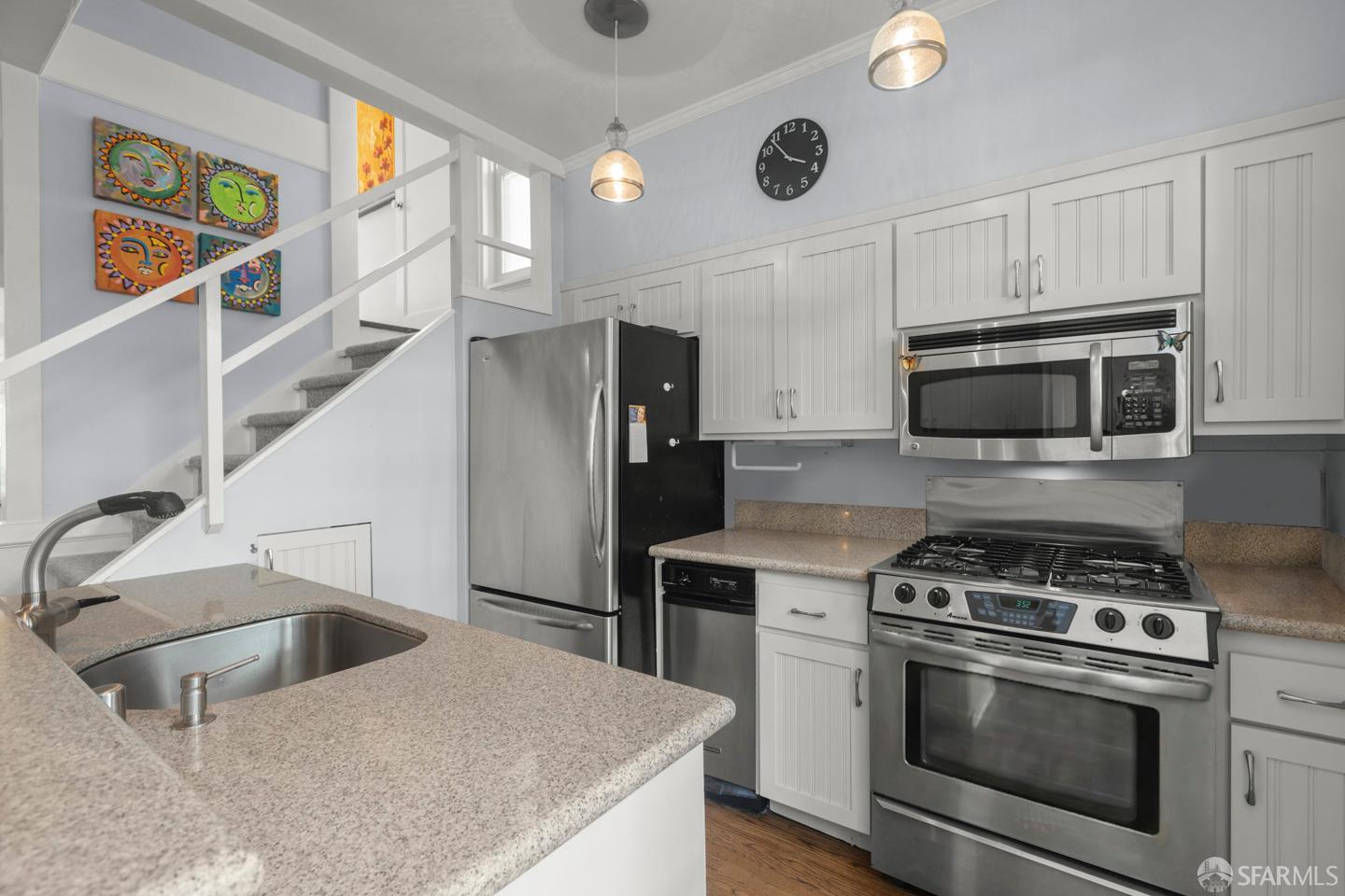 918 Clayton, San Francisco, CA, 94117