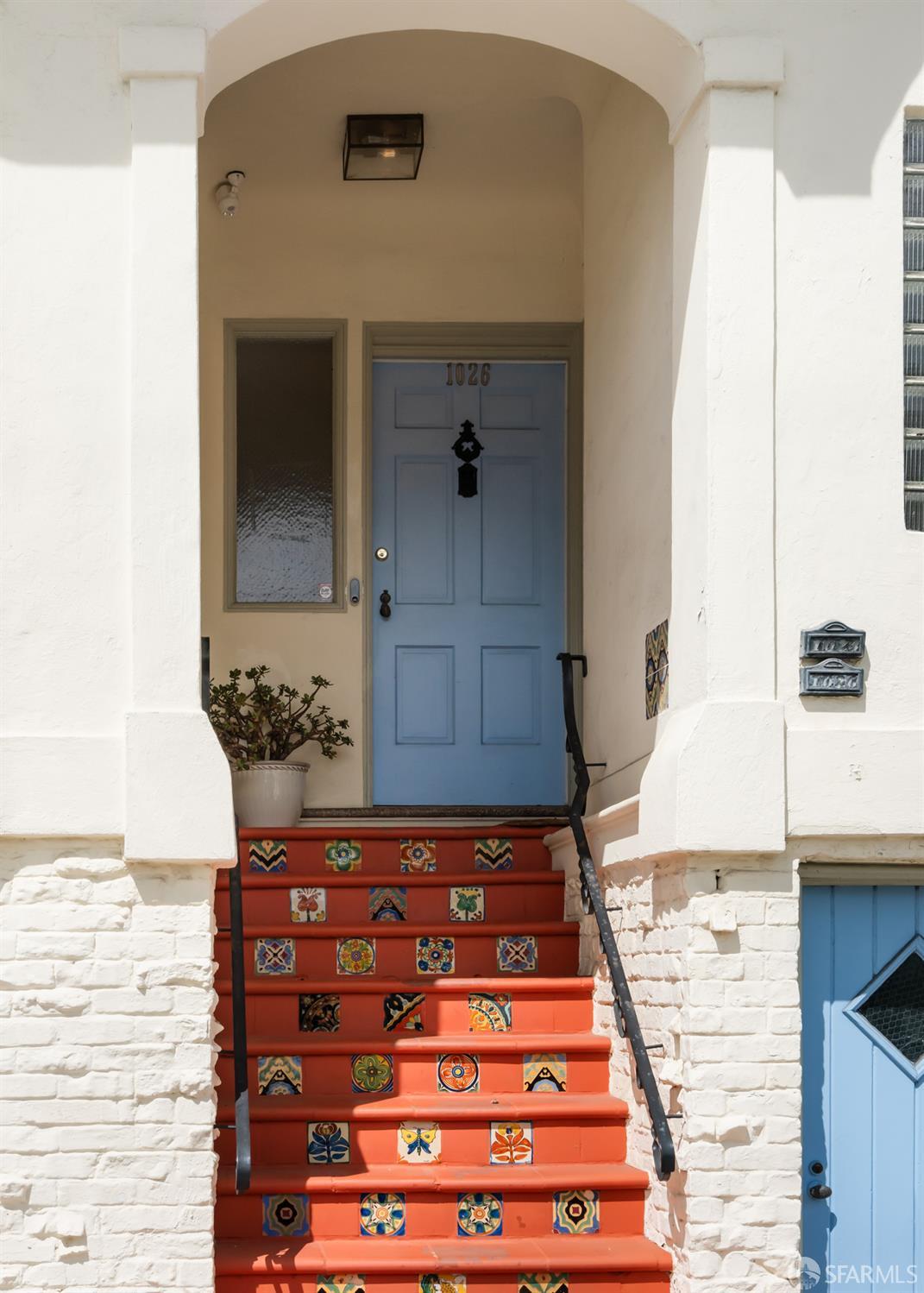 Photo #3: 426111079 Listing: Photo #3