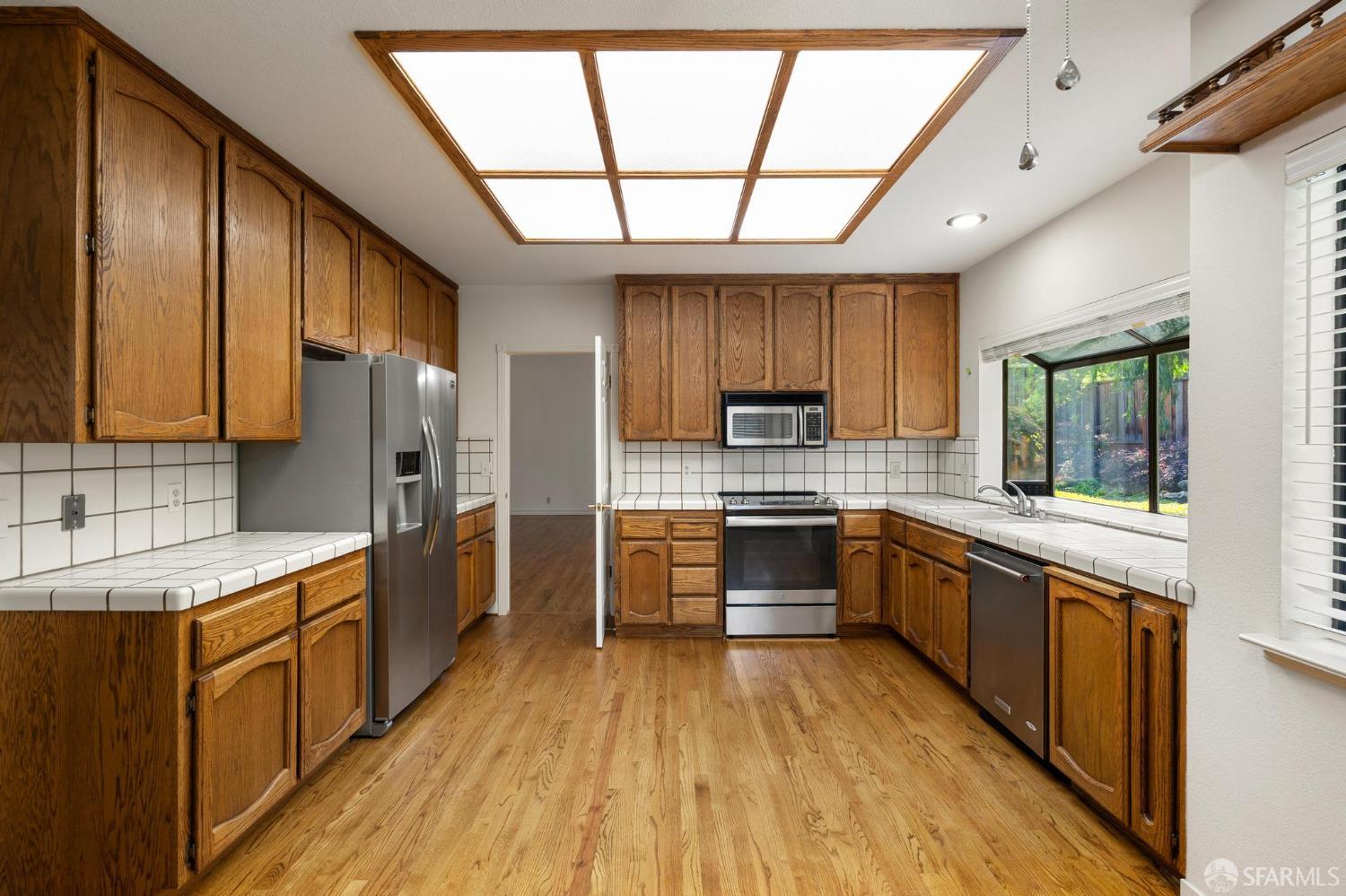 Detail Gallery Image 19 of 54 For 1122 Kendal Ct, San Jose,  CA 95120 - 4 Beds | 2/1 Baths