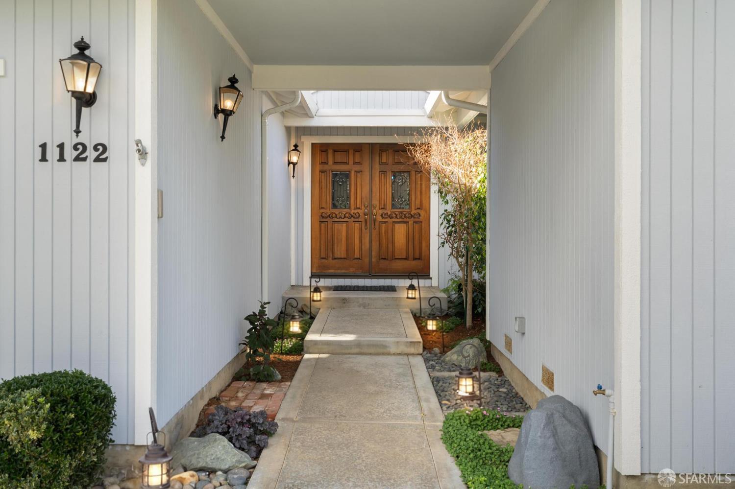 Detail Gallery Image 3 of 54 For 1122 Kendal Ct, San Jose,  CA 95120 - 4 Beds | 2/1 Baths