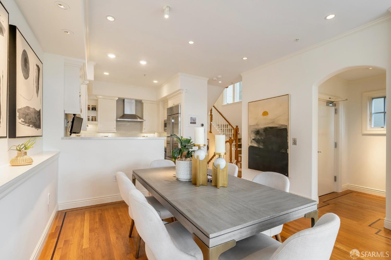 Photo #9: 426101912 Listing: Photo #9