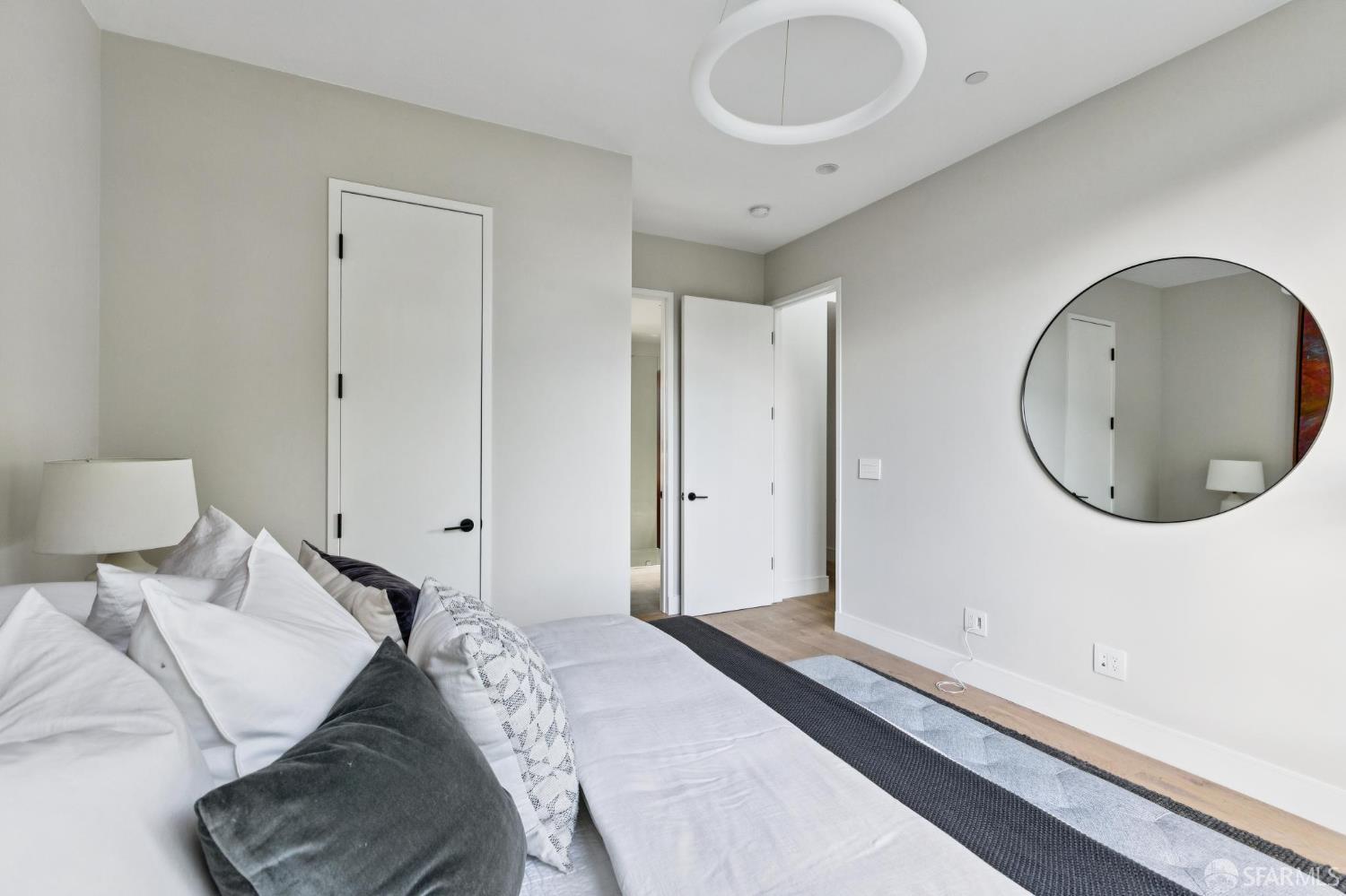 Photo #17: 426121056 Listing: Photo #17