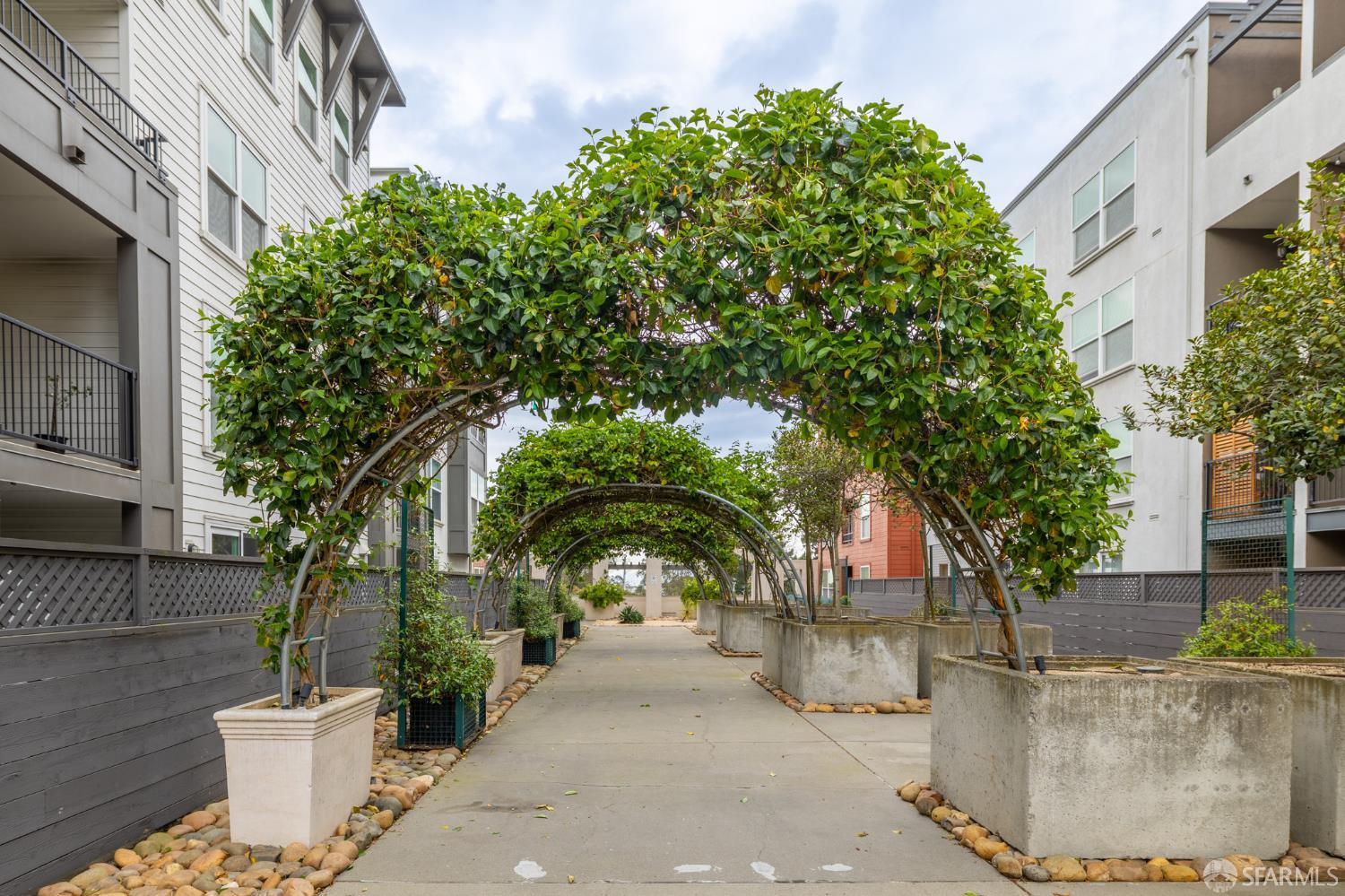 Photo #24: 426114992 Listing: Photo #24