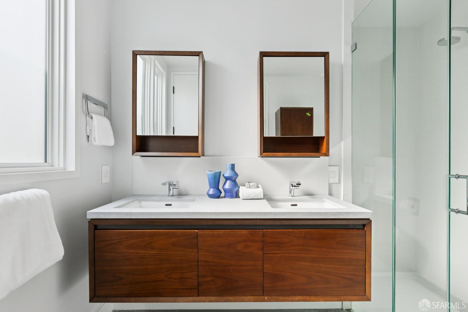 Photo #18: 426121056 Listing: Photo #18