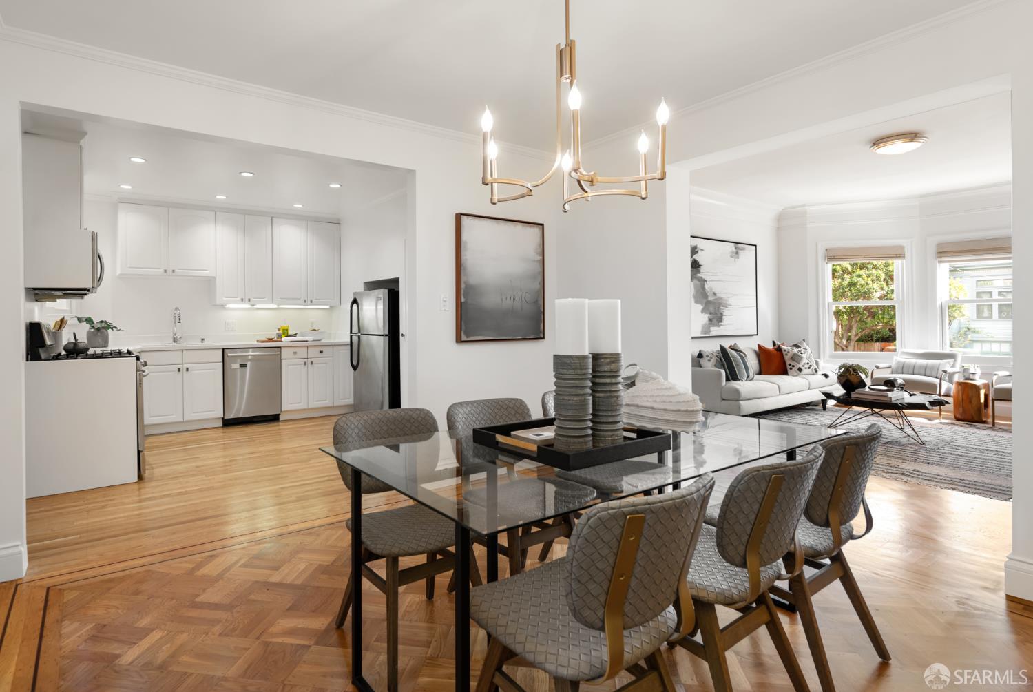 Photo #2: 426111079 Listing: Photo #2