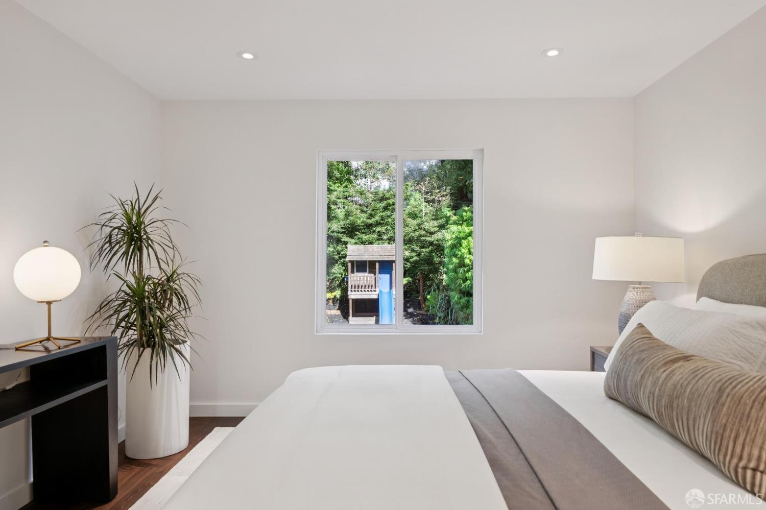 482-484 Belvedere, San Francisco, CA, 94117