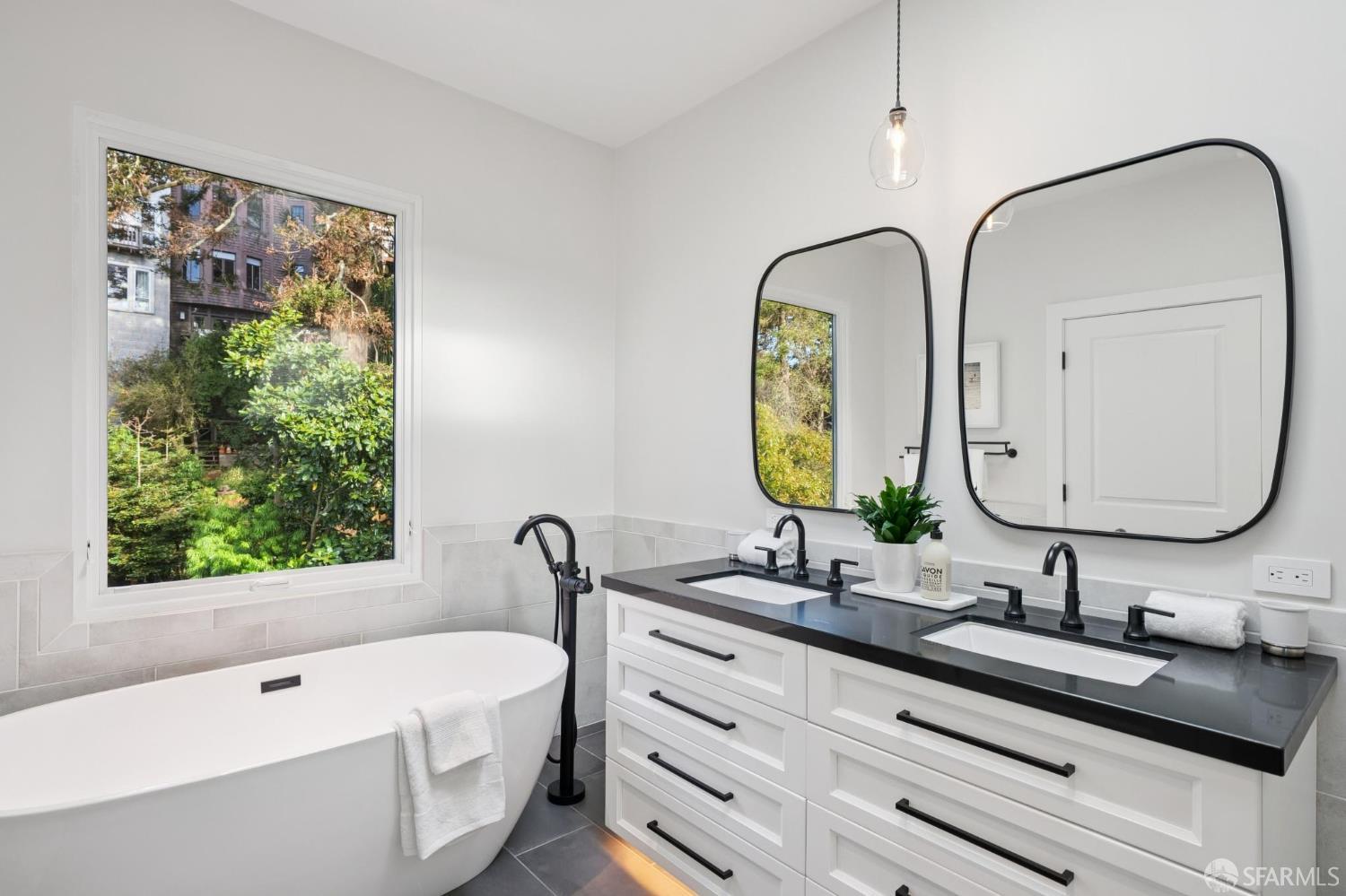 482-484 Belvedere, San Francisco, CA, 94117