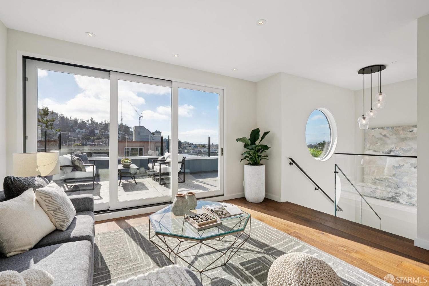 482-484 Belvedere, San Francisco, CA, 94117