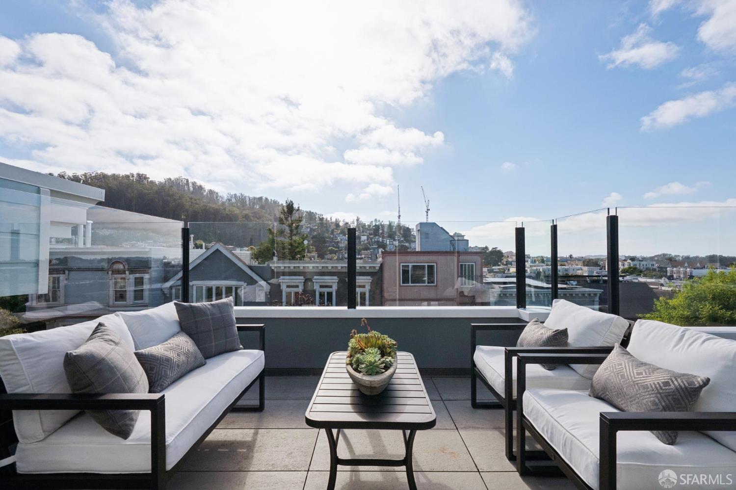 482-484 Belvedere, San Francisco, CA, 94117