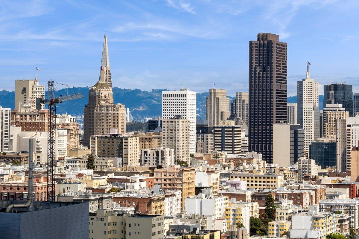 Photo #9: 426121063 Listing: Photo #9