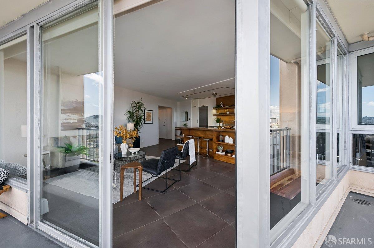 Photo #14: 426121063 Listing: Photo #14