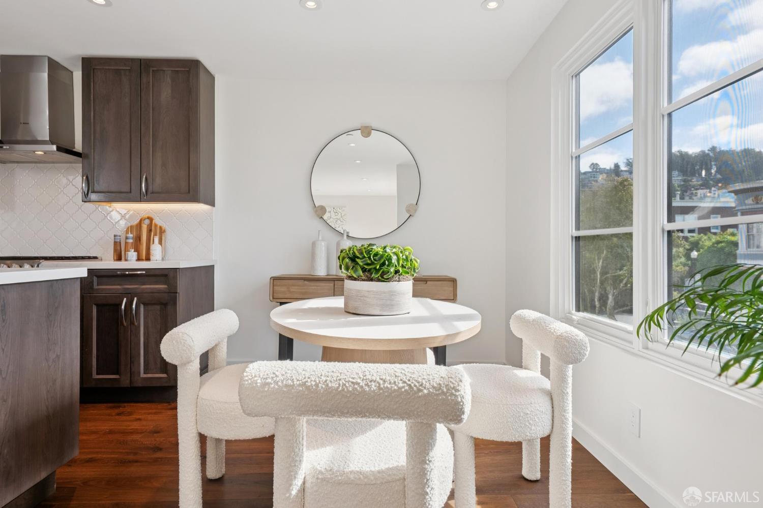 Photo #17: 426121162 Listing: Photo #17