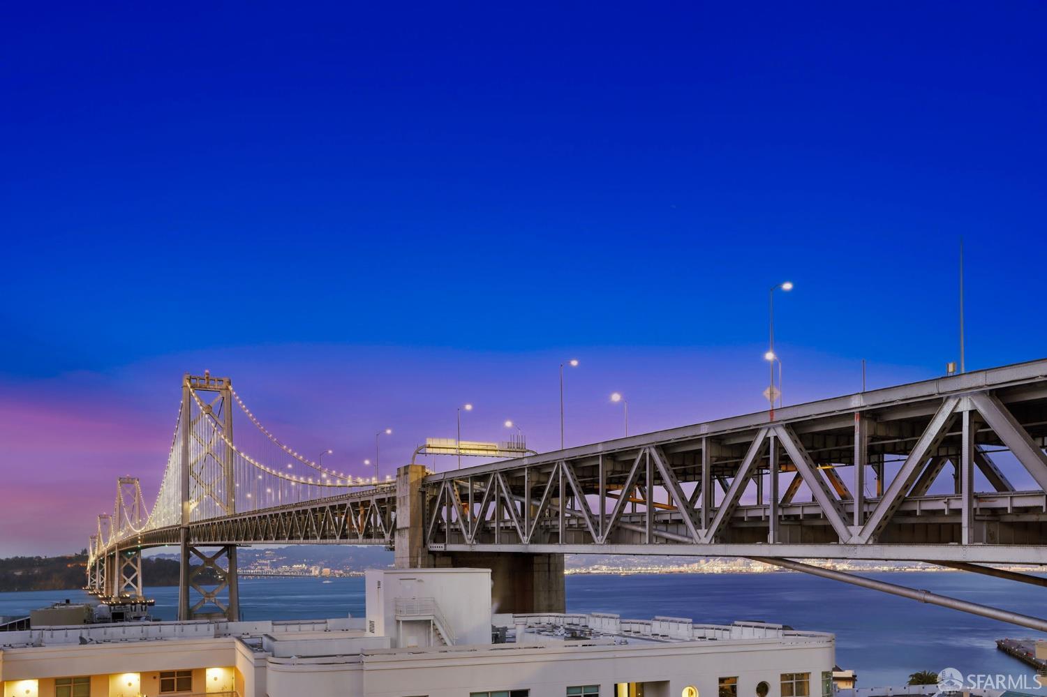 201 Harrison Street # 904