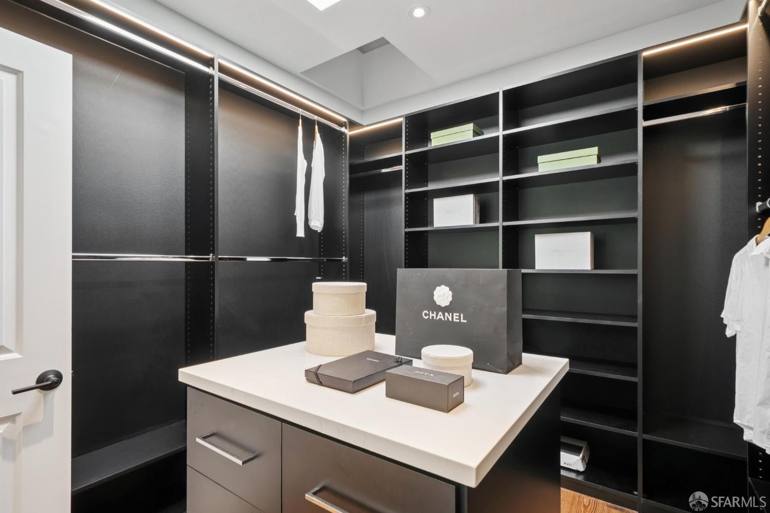 Photo #48: 426121162 Listing: Photo #48