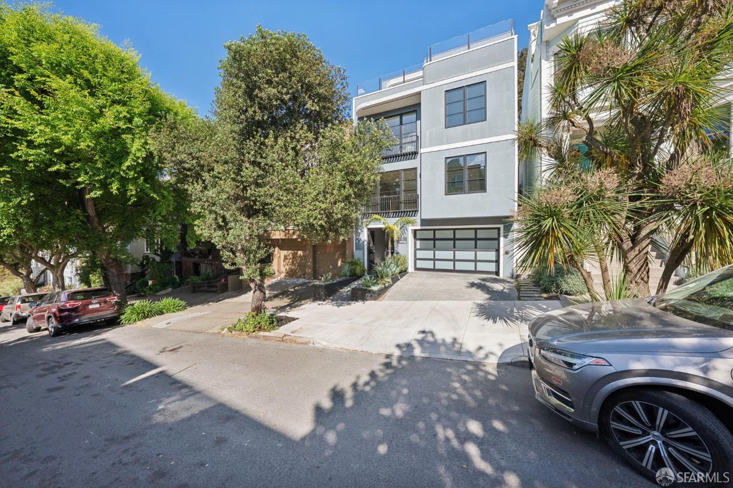 Photo #2: 426121162 Listing: Photo #2