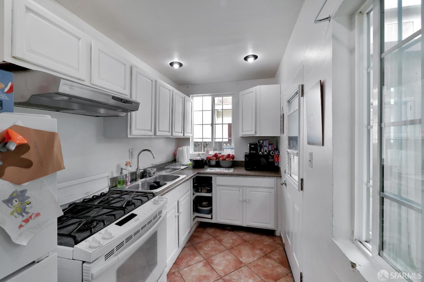 Detail Gallery Image 10 of 22 For 609 S Delaware St, San Mateo,  CA 94402 - 2 Beds | 1 Baths