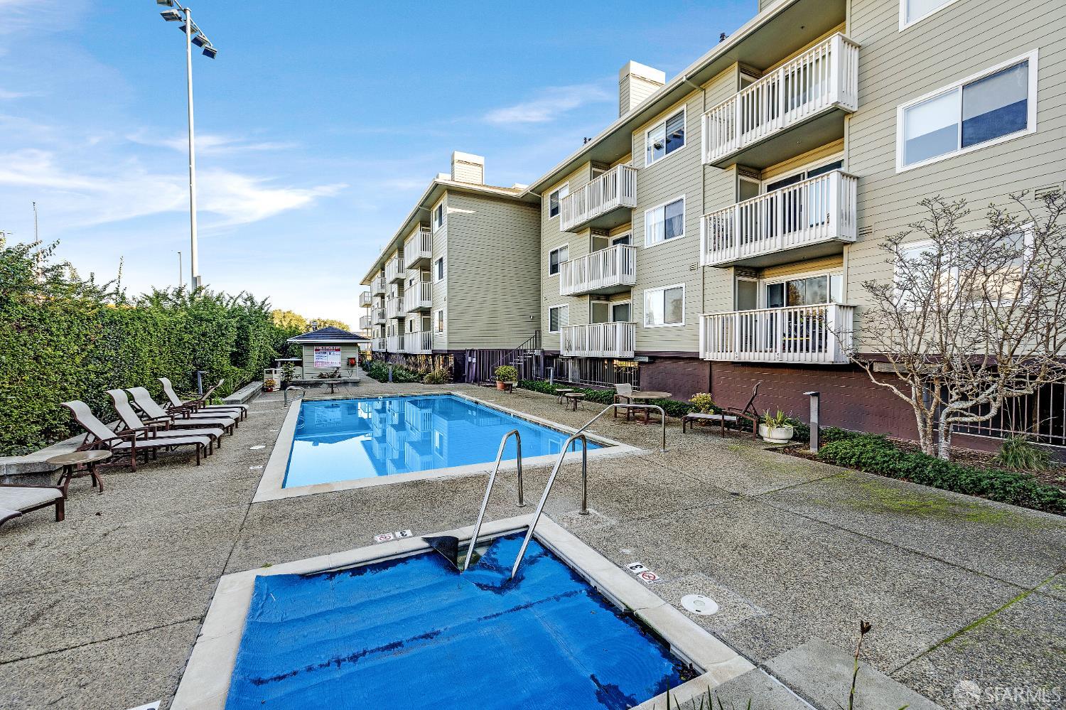 Detail Gallery Image 20 of 24 For 300 Murchison Dr #220,  Millbrae,  CA 94030 - 2 Beds | 2 Baths