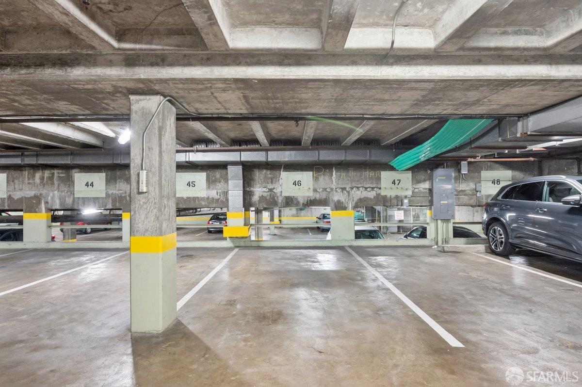 Photo #46: 426121063 Listing: Photo #46