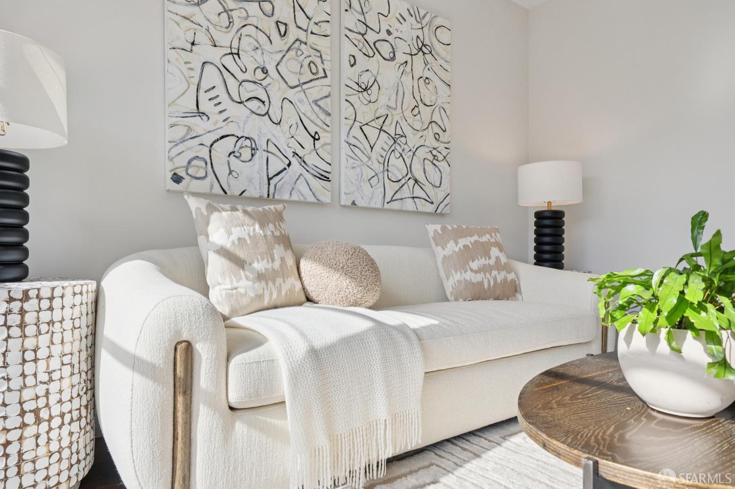 Photo #11: 426121162 Listing: Photo #11