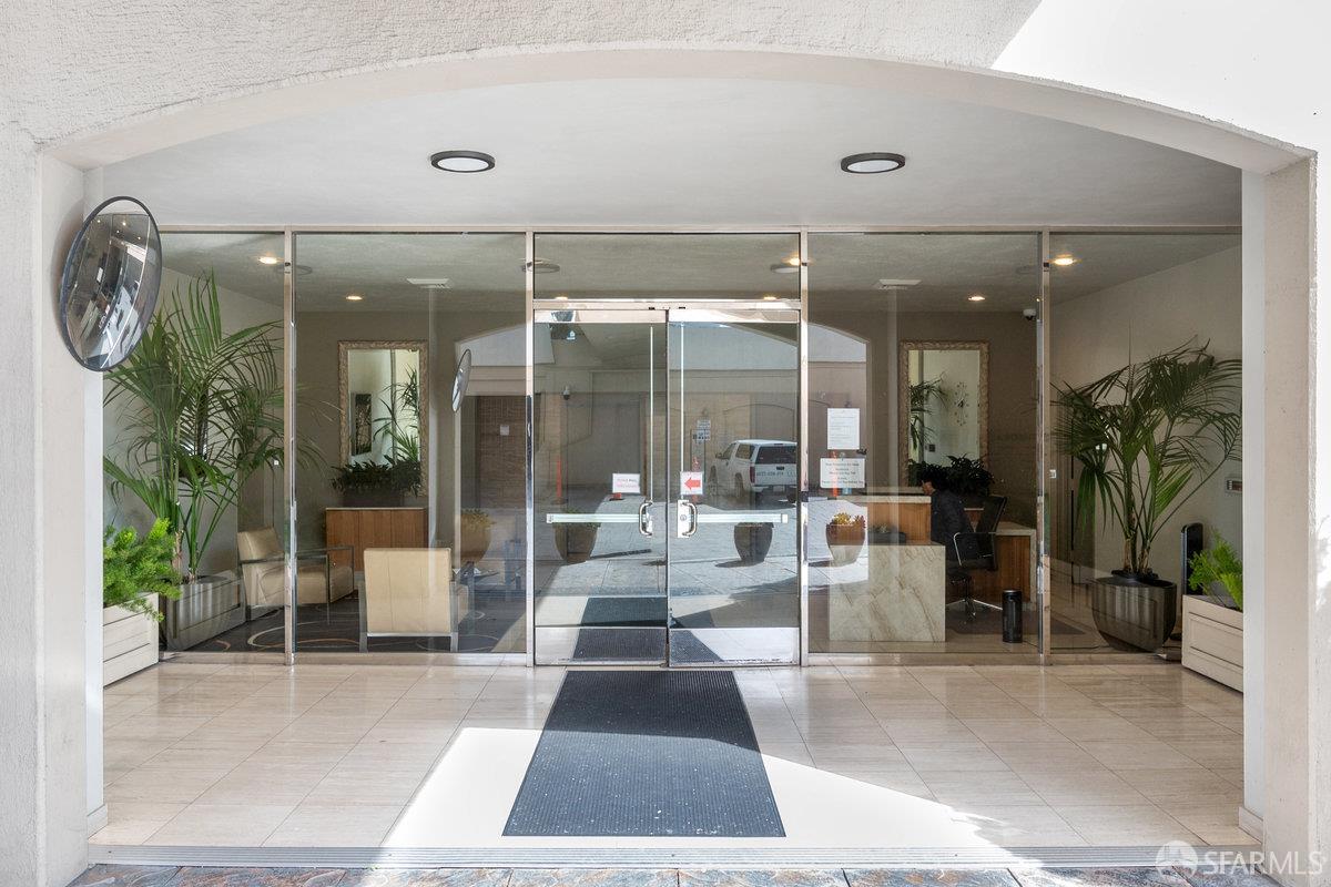 Photo #51: 426121063 Listing: Photo #51