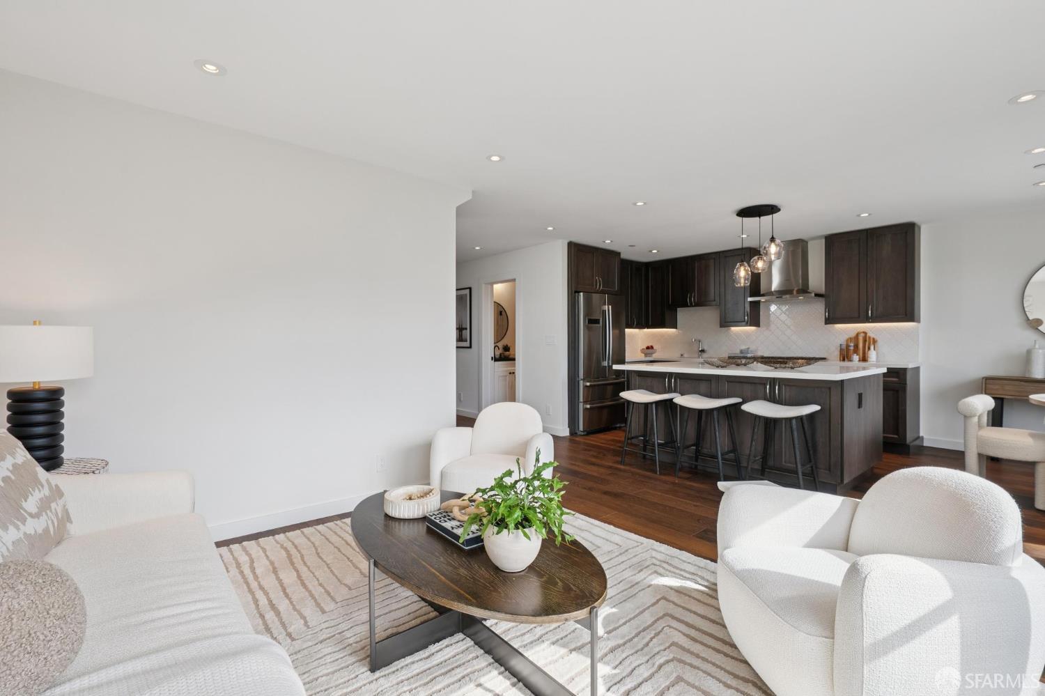 Photo #12: 426121162 Listing: Photo #12