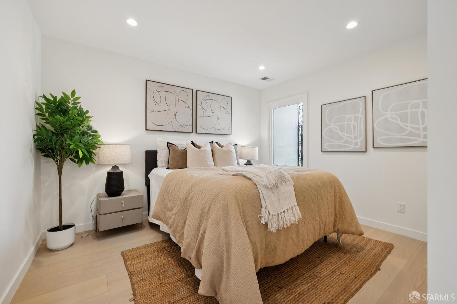 Detail Gallery Image 40 of 72 For 422 Winchester St, Daly City,  CA 94014 - 5 Beds | 3 Baths